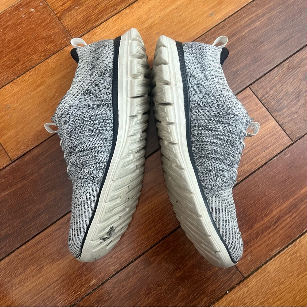 Skechers Luminate size 7.5 - Picture 3 of 10